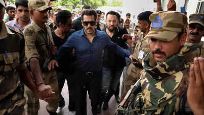 Salman Khan death threat: Mumbai Police zero in on medical student, lookout notice issued