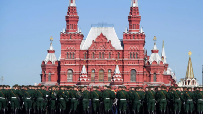 Vladimir Putin tells Russians on Victory Day that world is at turning point