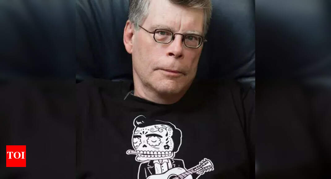 stephen-king-film-adaptation-of-stephen-king-s-the-life-of-chuck-to