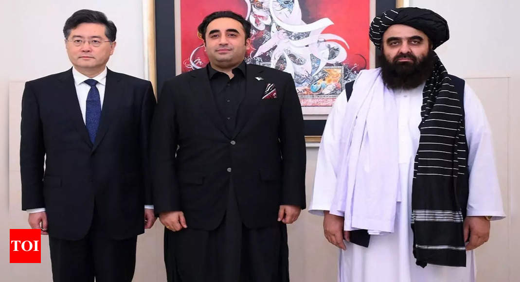 Le Pakistan et la Chine conviennent d’étendre le CPEC à l’Afghanistan ;  l’accent sur la lutte contre le terrorisme