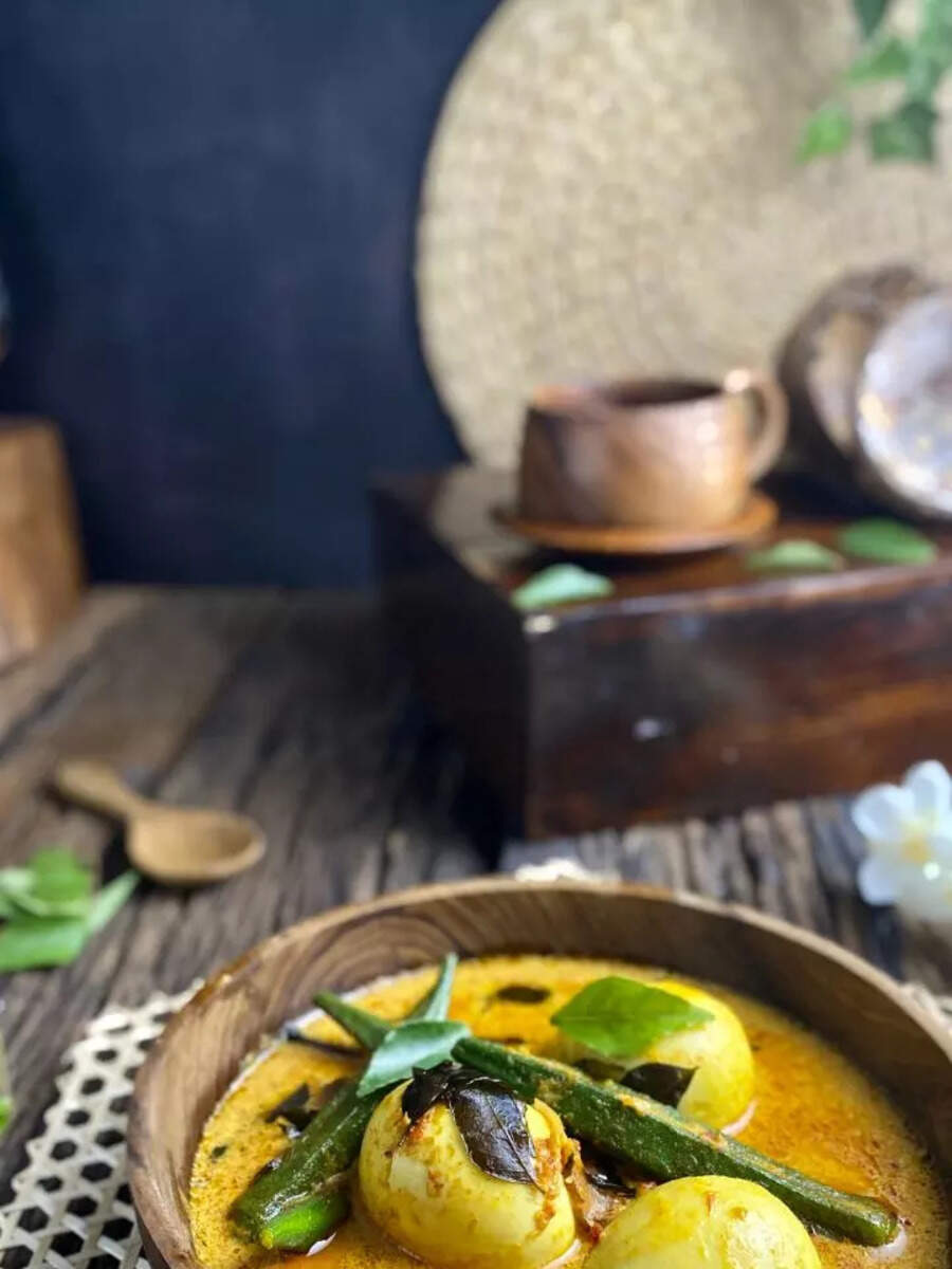 Easy to make Bengali Egg Curry in a pressure cooker | Times of India