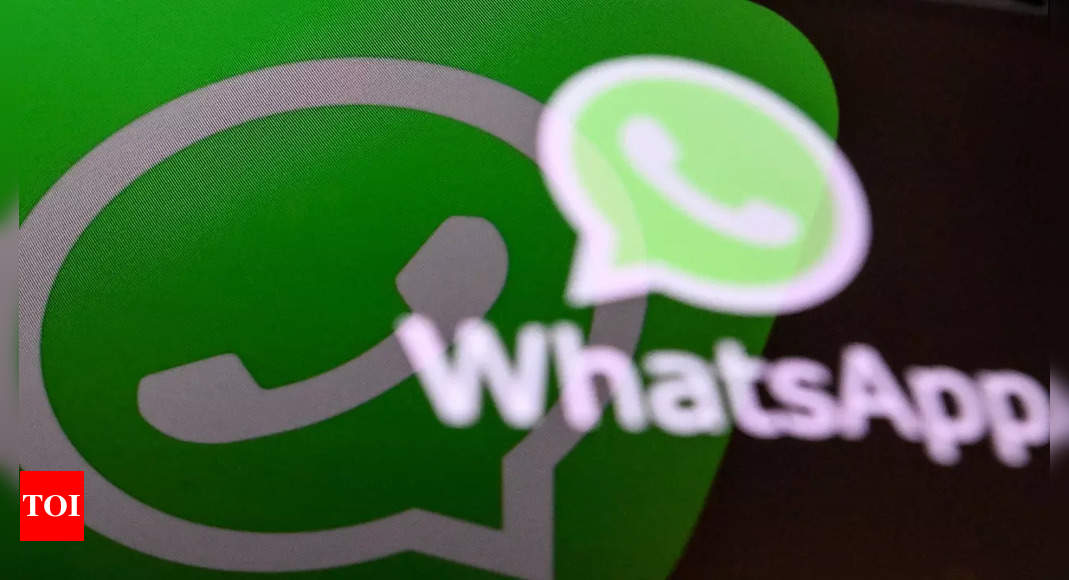 WhatsApp suggests blocking and reporting calls from international numbers that are unknown.