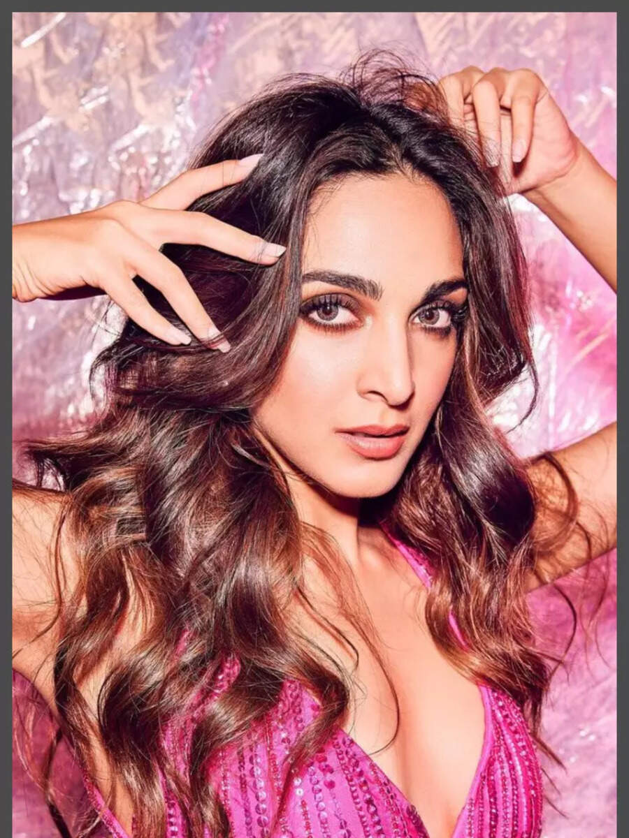 11 pics of Kiara that scream style & glamour