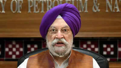 Govt entities should curb consumers tendency for ‘forum shopping’, encourage them to approach RERA: Hardeep Singh Puri