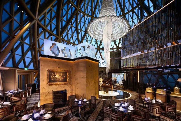 Robuchon au D&ocirc;me, Macau