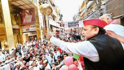SP: People will get rid of garbage & BJP