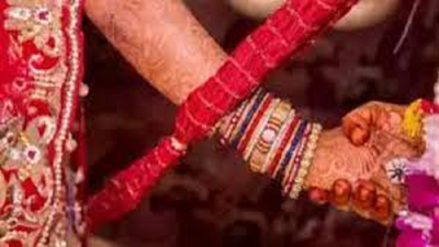 Kin refuse to cremate man over marriage in Odisha