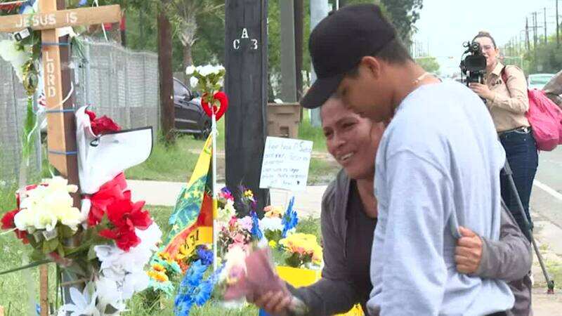 Days after Texas bus stop crash, little info on victims