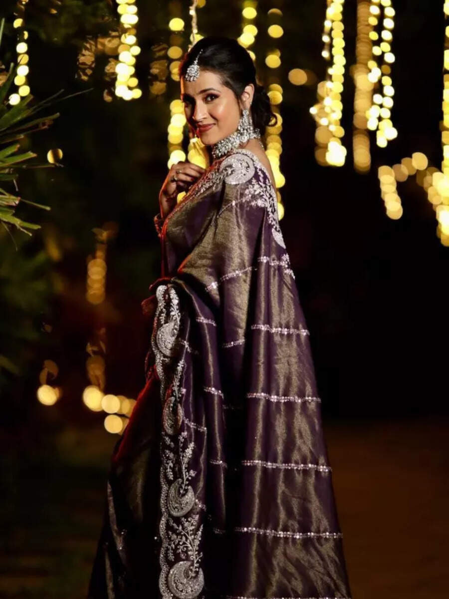 Radiant looks of Manasa Manohar from her brother's wedding | Times of India