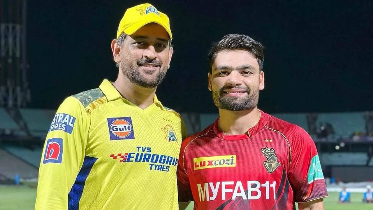 Don't think much, just wait for the ball': MS Dhoni's million-dollar advice  to Rinku Singh | Cricket News - Times of India