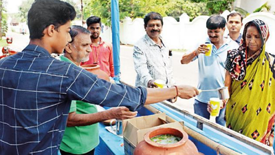 Rising mercury, humidity take toll on people's health in Bhubaneswar