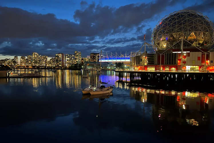 Vancouver Olympic Village, Vancouver