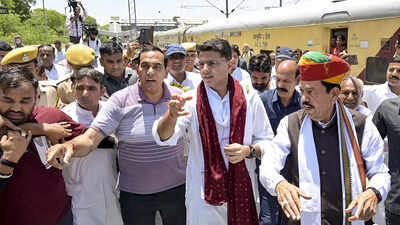 Sachin Pilot begins his 'Jan Sangharsh Yatra' from Ajmer