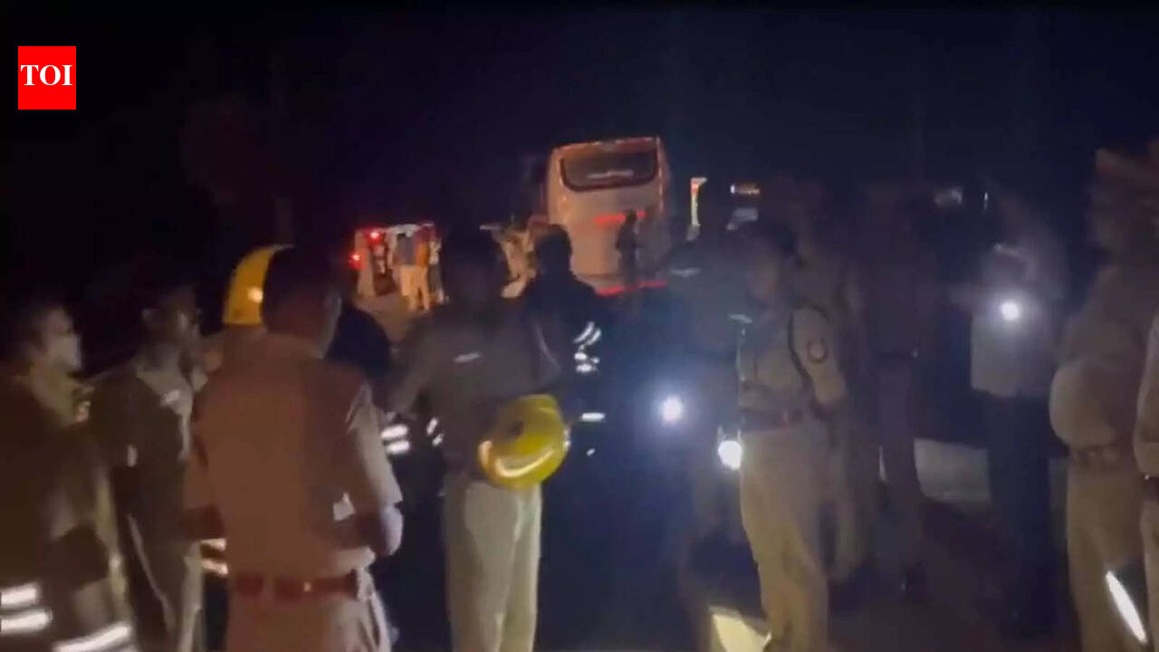 Tamil Nadu: Four killed, 26 injured as bus collides with tanker in ...