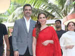 Esha Deol stuns in a red saree at the launch of a jewellery store
