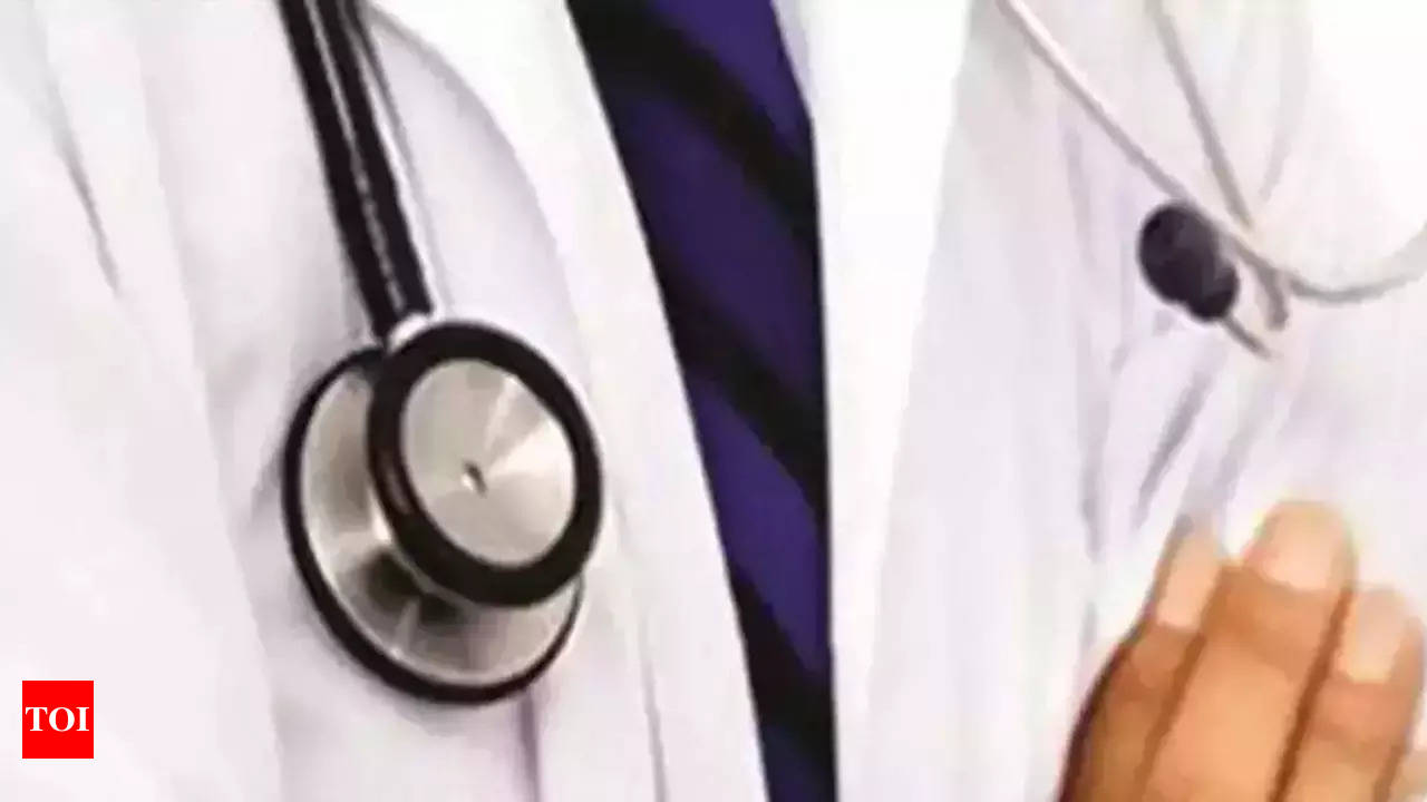 500 fake Ayurveda doctors in Uttarakhand Rajasthan Haryana