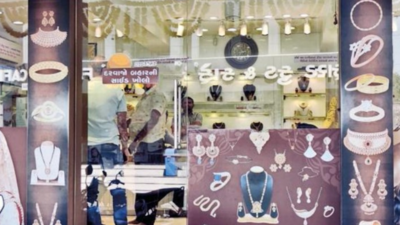 Bag with circuit boards, clocks triggers panic