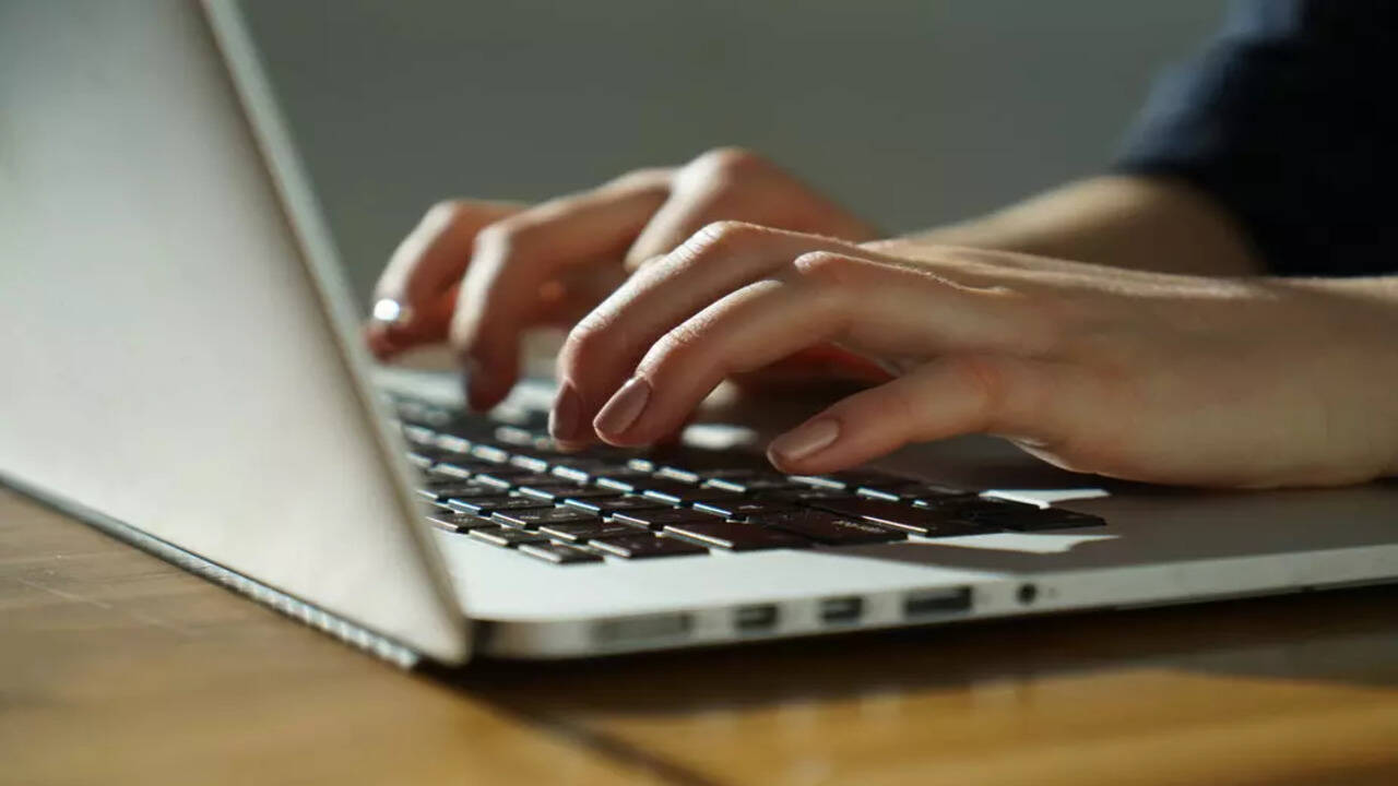 KCET 2023 application process ends today, apply on cetonline.karnataka.gov.in  - Times of India