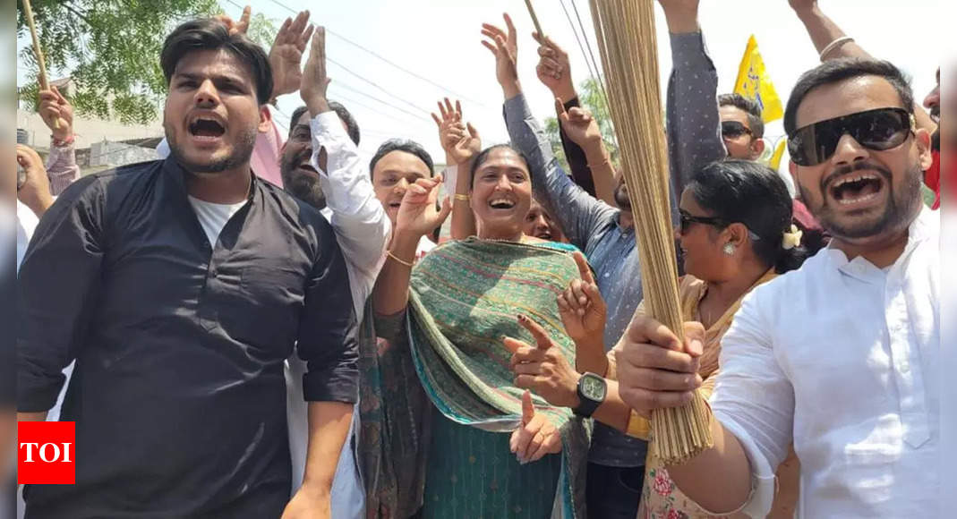 Jalandhar Bypoll Results 2023 Aaps Sushil Rinku Wins Punjab Lok Sabha Byelection Seat