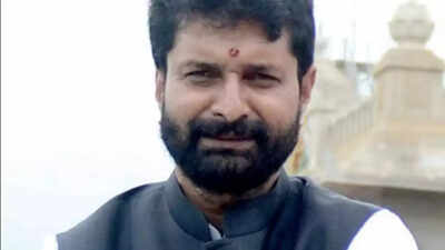Karnataka elections: BJP national general secy C T Ravi loses Chikmagalur to former close aide