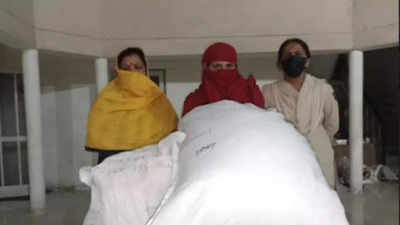 Two female drug peddlers among six held in Jammu, 23 Kgs of Ganja, 10 gms heroin recovered