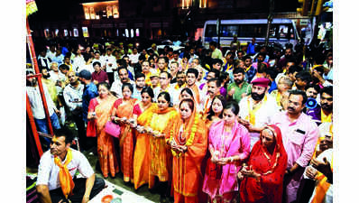 BJP leaders stage dharnas, recite Hanuman Chalisa on blasts anniv