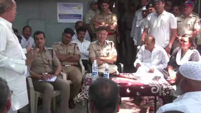 Akola violence: District Collector and SP hold peace committee meeting