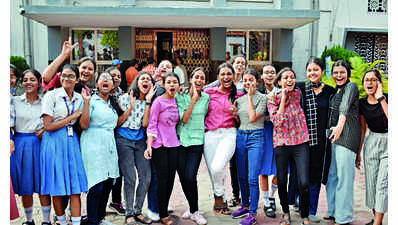 Ankita Apoorva secures 98.8%, tops Dhanbad dist in Class X