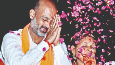 Ban Bajrang Dal here, Sanjay dares Cong after K’taka verdict