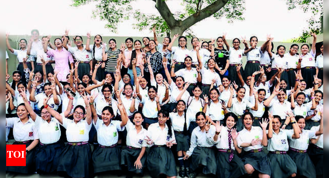 Celebrations as many schools in Kanpur claim 100 result Kanpur News