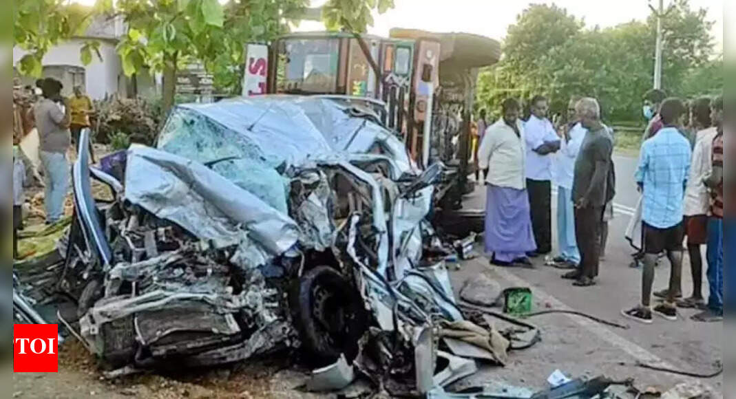 AP Road Accident News: 7 pilgrims returning from Tirumala killed as ...