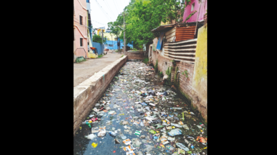 High risk: Avadi corporation leaves killer canal uncovered