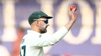 Australia off-spinner Nathan Lyon warns England over Ashes boundary ploy