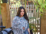 Ishita Dutta flaunts pregnancy glow at her baby shower with husband Vatsal Sheth, see pictures
