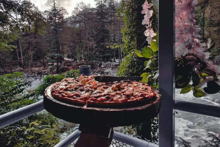 Riverview Cafe, Kasol