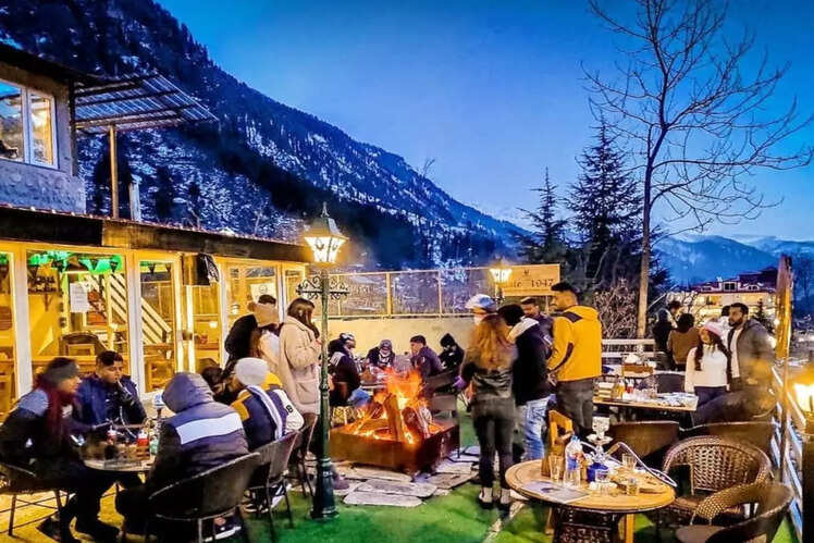 Cafe 1947, Manali