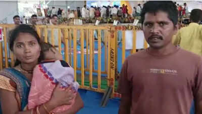 Man throws sick child in front of Madhya Pradesh CM's stage; one-year