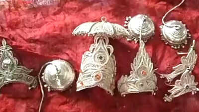 Odisha thief regrets temple heist after 9 years, returns stolen jewellery along with apology note