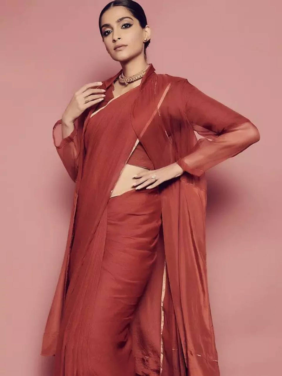 Sonam Kapoor's stylish saree looks | TOIPhotogallery