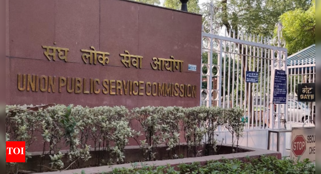 Centre to recruit private sector specialists as joint secretaries