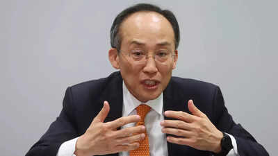 South Korea signs $130 million aid package with Ukrainian minister