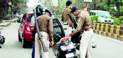 Bikers riding without helmets to have their driving licences suspended soon