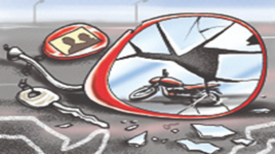 Youth dies after bike rams into BRTS stand in Bag Sewania