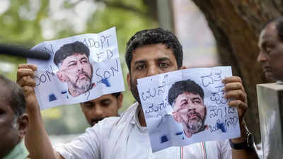 Security beefed up in Shivakumar's home district as Karnataka CM name yet to be decided