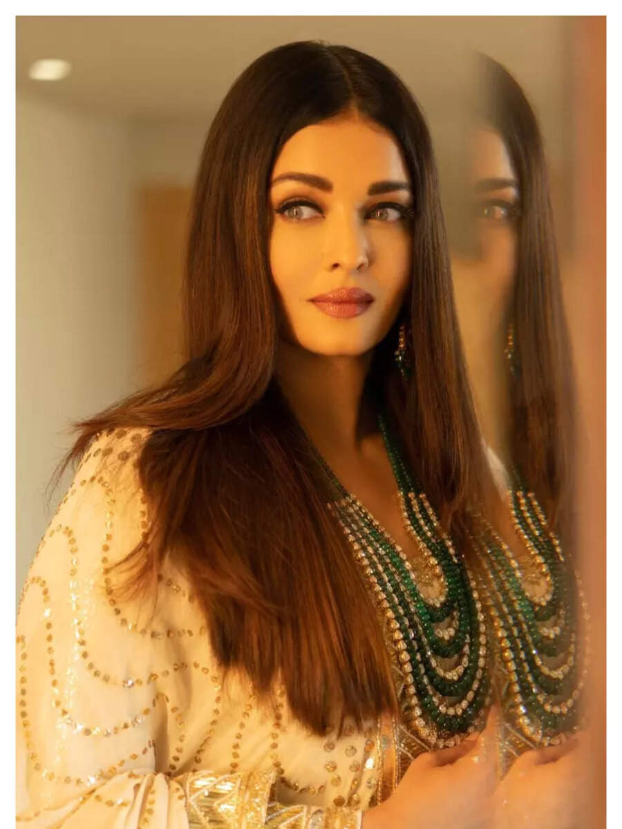 This Calcium rich Fish Dish Is The Secret Of Aishwarya Rai Bachchan s this-calcium-rich-fish-dish-is-the-secret-of-aishwarya-rai-bachchan-s