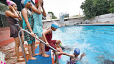 Pooling resources to beat the heat | Delhi News - Times of India
