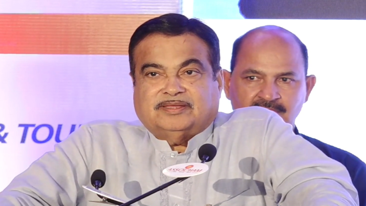 Nitin Gadkari urges carmakers to start preparation for BS7 vehicles, keep up with EU norms – Times of India