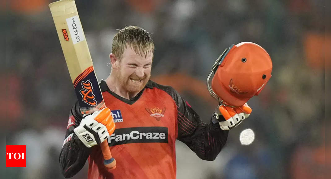 Johns. on X: HENRICH KLAASEN FOR SRH IN IPL: 16*(6), 36(16), 17(16),  31(19), 53*(27), 36(20), 26(12), 47(29), 64(44), 104(51), 18(13) & 63(29).  THIS IS MADNESS 🫡🤯  / X