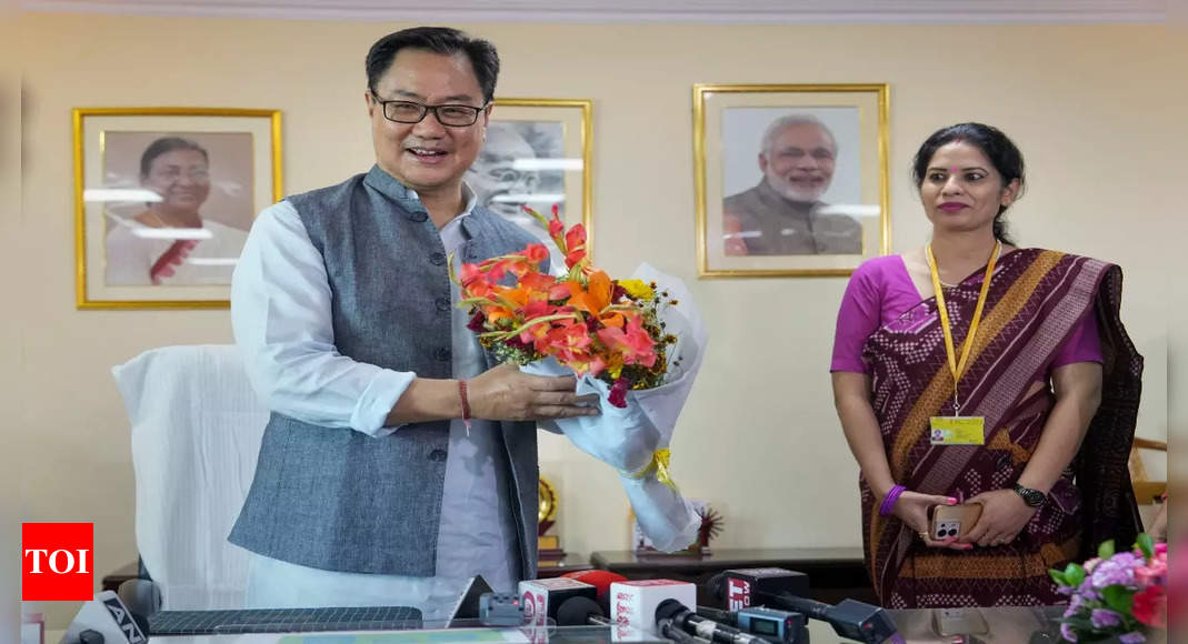Kiren Rijiju takes charge of earth sciences ministry | India News – Times of India