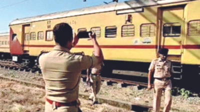 Kerala train arson: Dad of man summoned by NIA found dead